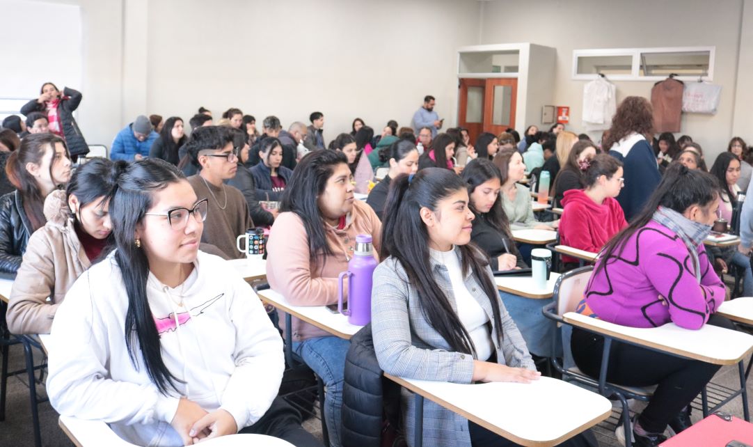 Estudiá en la FCVyS: El 2 de noviembre abren las inscripciones para el ingreso 2027